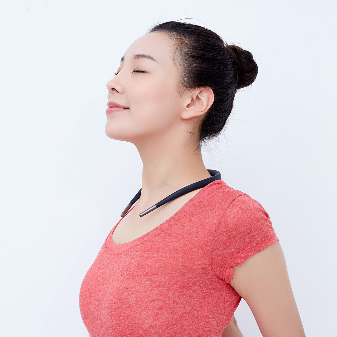 Lumio AlignX — Smart Posture Corrector